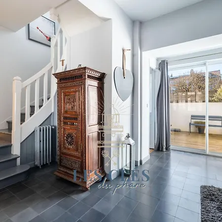 Superbe Armand Villa *